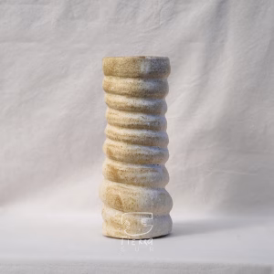Alternative view of Florero Segmentado Blanco